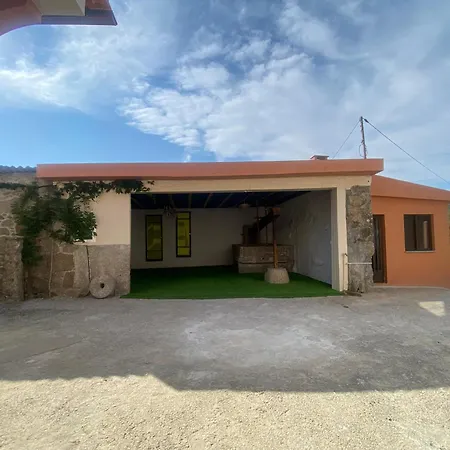 La Casa De *
